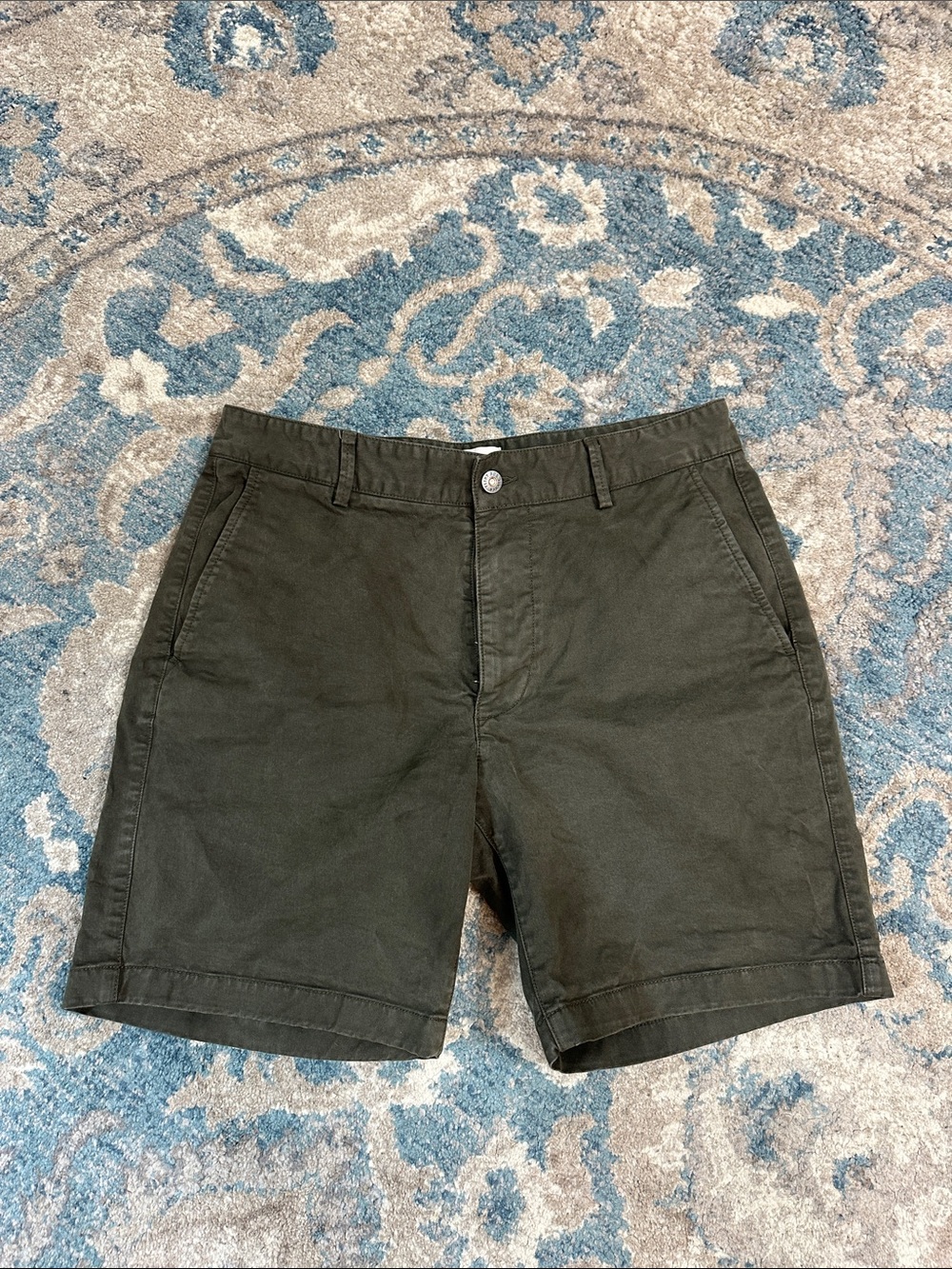 Flint and Tinder Men's Flat Front Olive Chino Shorts